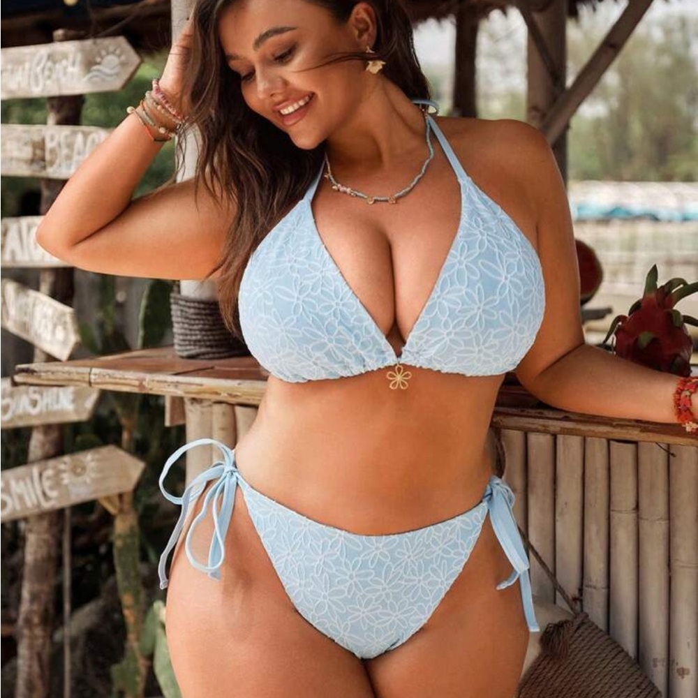 SHEIN Sky Blue Floral Bikini
